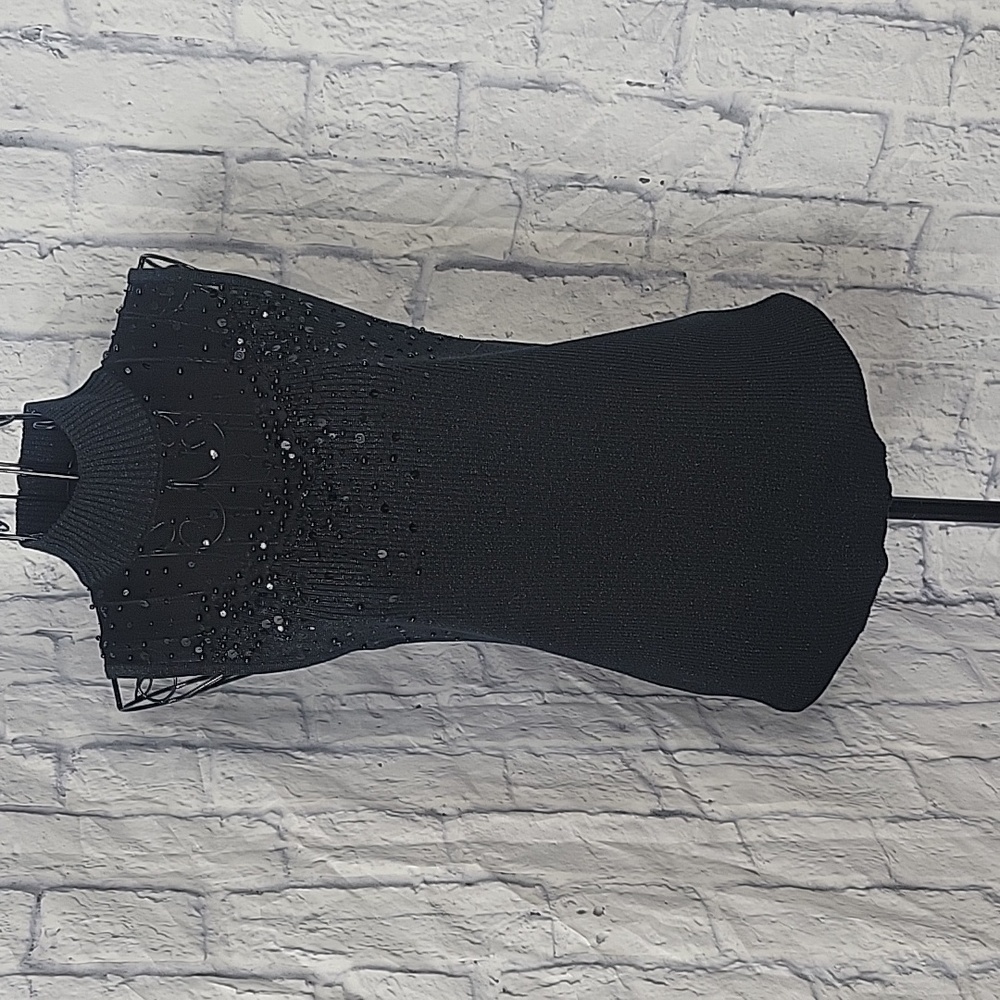 LAUREN MICHELLE Black Sequined and Beaded Sleeveless Blouse Large‎